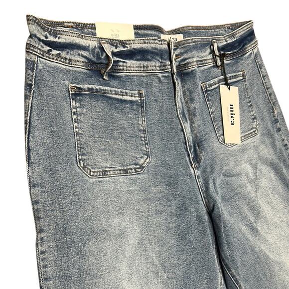 Nwt Mica size 22W Cropped Wide Leg with a lot of stretch Women's Blue Jeans - Picture 3 of 6
